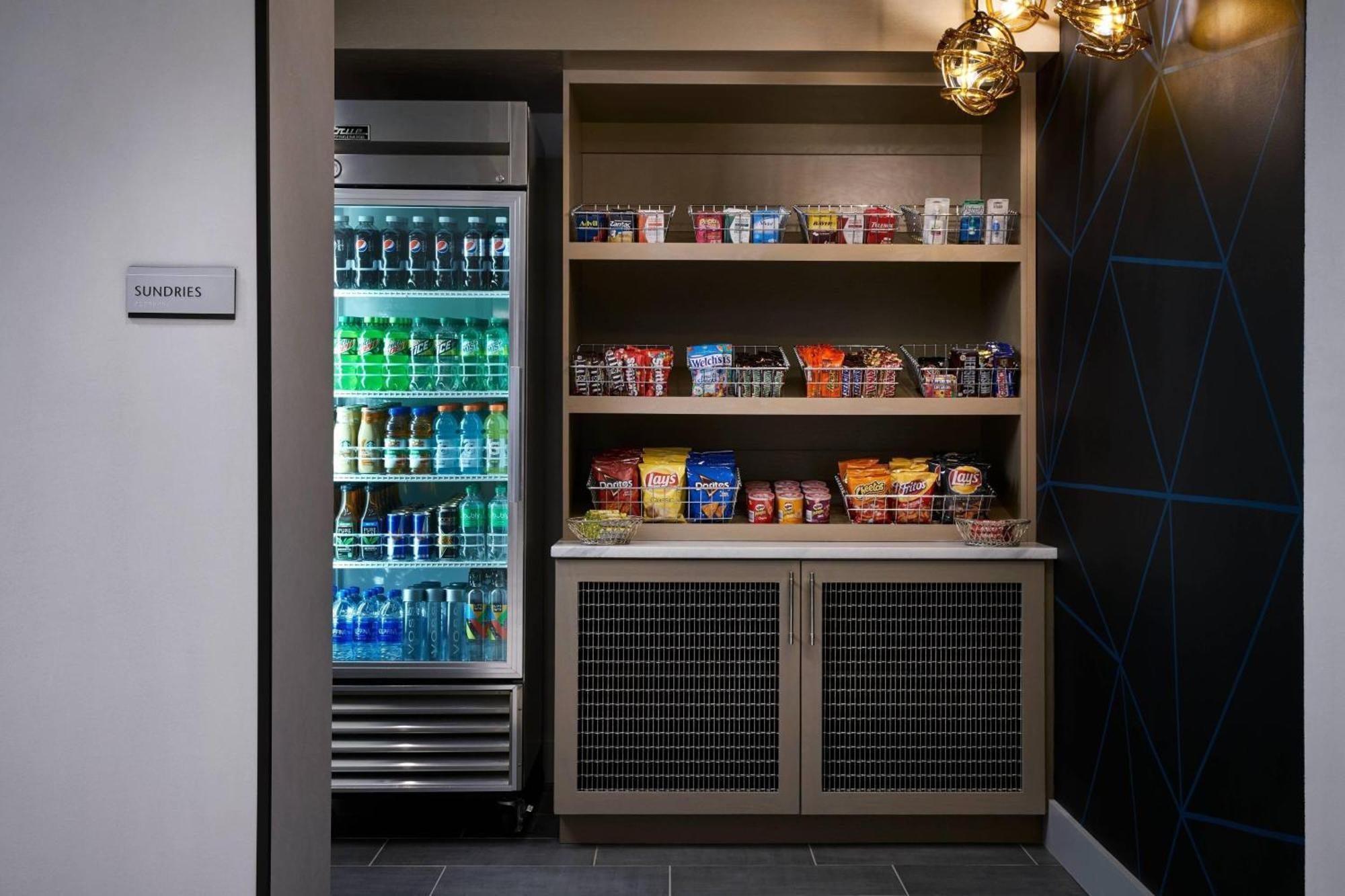 Delta Hotels By Marriott Norfolk Airport Εξωτερικό φωτογραφία